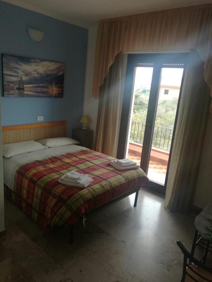 Le Magnolie B&B Roseto Degli Abruzzi Exterior photo